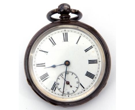 Last quarter of 19th century Continental white metal cased small pocket watch with key wind, having blued steel hands to a wh