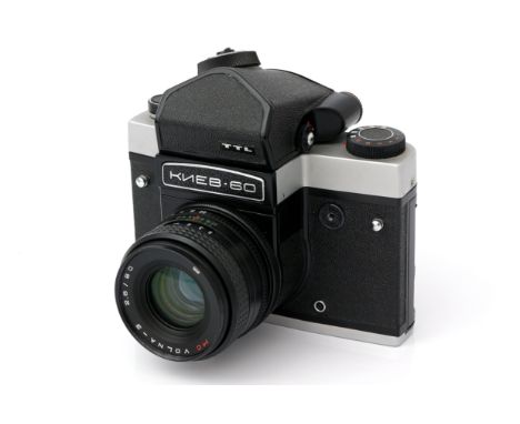 A Kiev 60 Medium Format SLR Camera, with Volna-3 f/2.8 80mm lens, complete with TTL prism