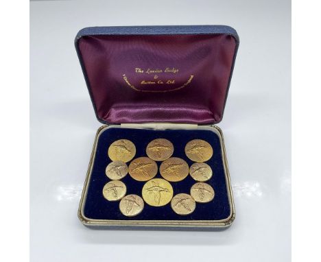 The buttons are gilt, then meticulously sandblasted to achieve a clean matte finish. Subsequently, the protruding elements ar