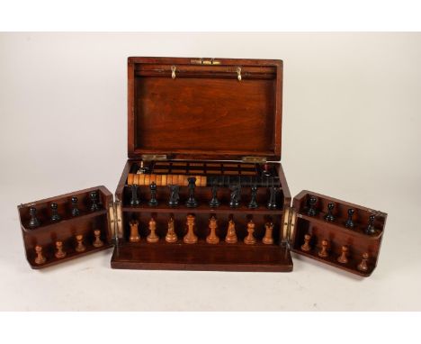 EARLY TWENTIETH  CENTURY STAINED WOOD COMPENDIUM RACE GAME, with cast lead horses, set of EBONY AND BOXWOOD STAUNTON PATTERN 