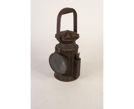 PAINTED METAL RAILWAY LAMP, stamped C.E. AND S AND arrow mark 1956 JA 2348, plain lens side sprung retaining clips, fixed loo