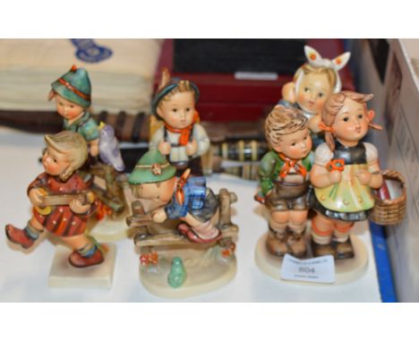 6 VARIOUS HUMMEL FIGURINE ORNAMENTS     