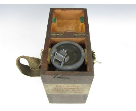 A Second World War RAF type 06 hand bearing compass