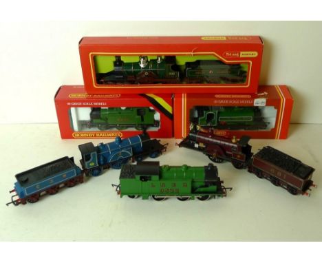 A group of Triang/Hornby dublo scale models, boxed, comprising; Great Western 'Lord of the Isles' 4-2-2, LNER 8477 tank locom