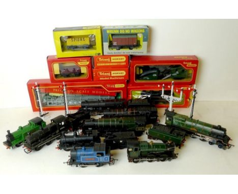 A quantity of Triang/Hornby railway locomotives, engines, carriages, rolling stock, track, crossings, signals, buildings and 