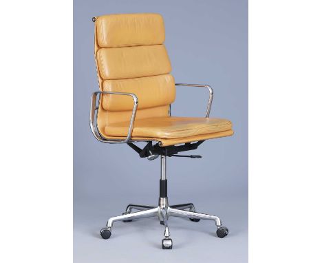 VITRA EA 219 Soft Pad Chair mit Rollen Entwurf CHARLES &amp; RAY EAMES aus dem Jahr 1969, Ausführung um 2000, gepolsterter Si
