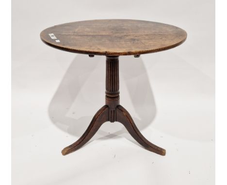 Antique oak tripod table, circular, on fluted column&nbsp;