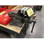 Wilton 101157 WF2 4'' Jaw Round Channel Bench Vise,