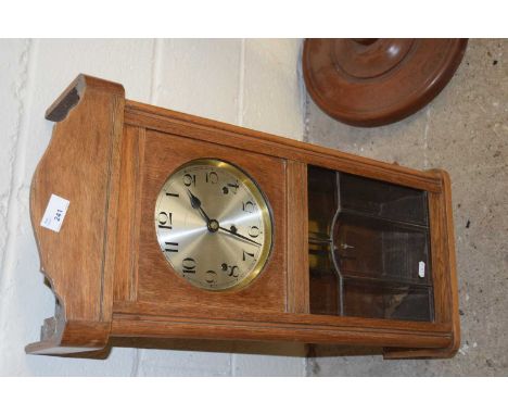 Early 20th Century oak cased wall clock