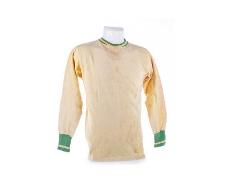 F.C. NANTES, EUROPEAN CUP 2ND ROUND JERSEY NOVEMBER/DECEMBER 1966   vs. Celtic F.C., stitched number 8 verso, long sleevedNot