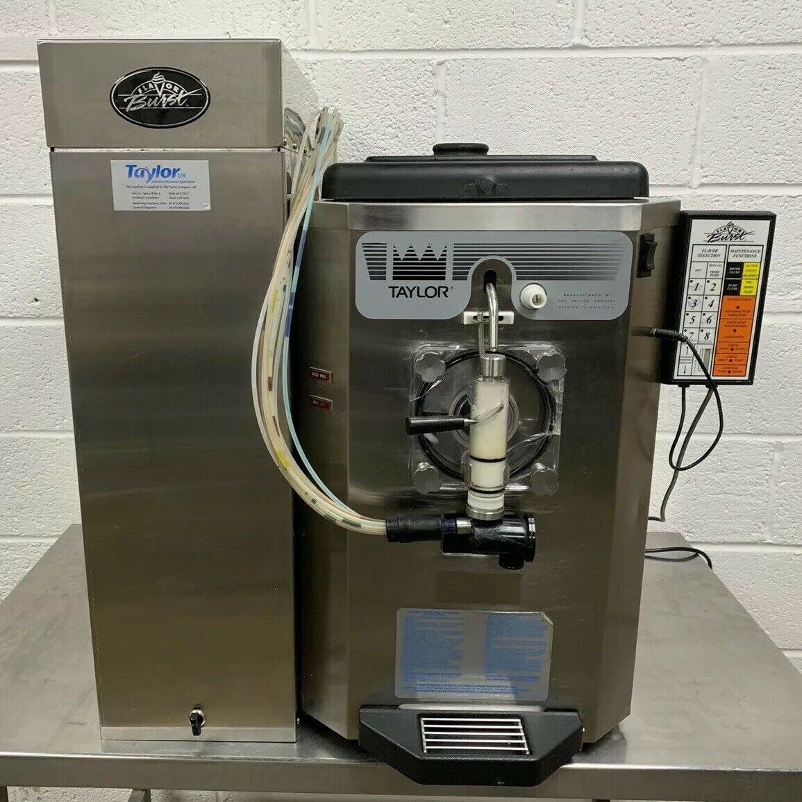 Taylor 430 Frozen Drinks Machine With 8 Flavour Burst. Makes shakes & smoothies or frozen cocktai