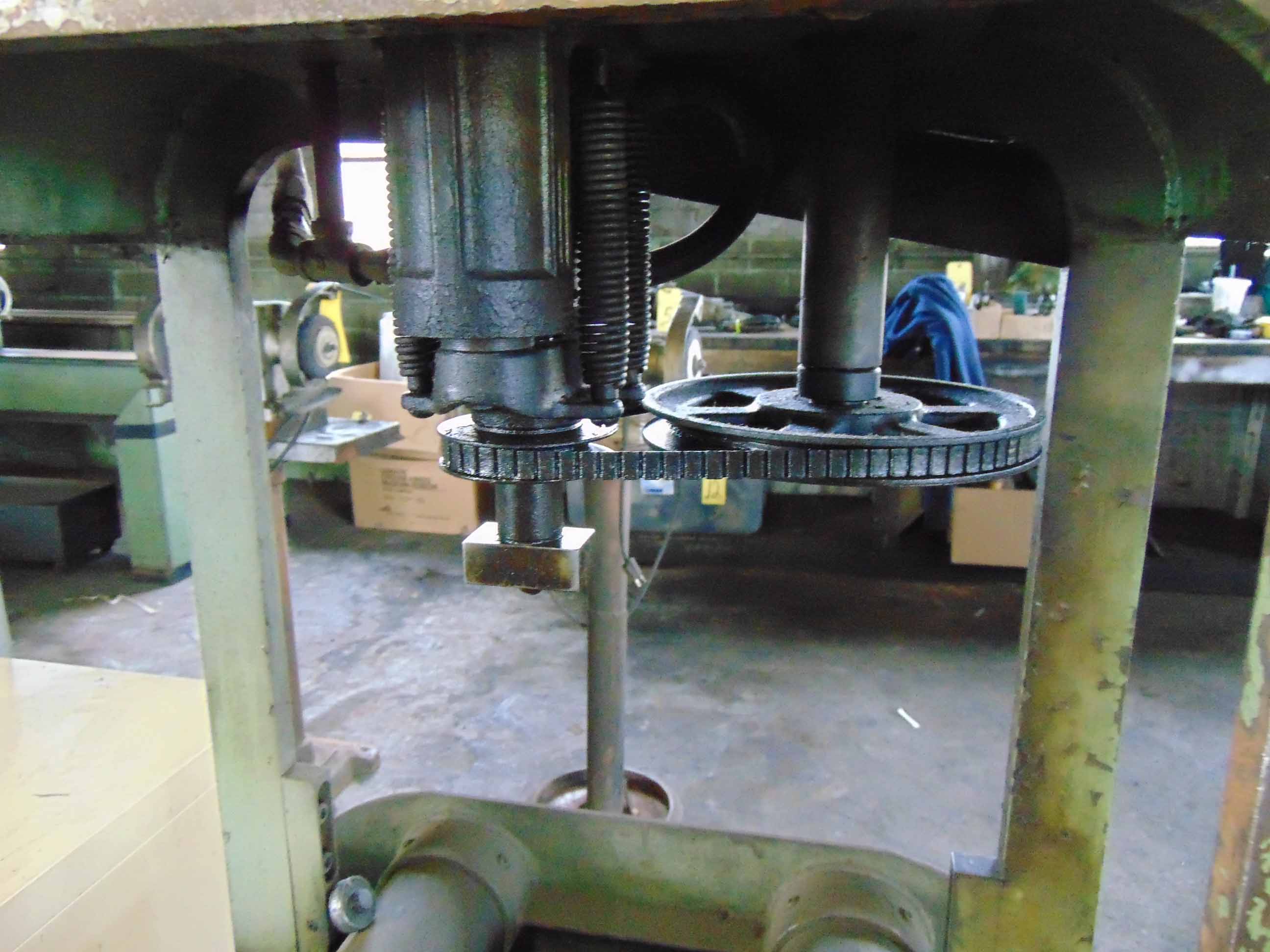 CRANKSHAFT STRAIGHTENING PRESS, STORM VULCAN MDL. 160, S/N 24563