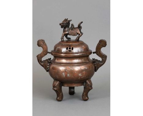 Chinesisches Räucher-Ritualgefäß "Ding" Bronze, kupferfarben patiniert, bauchiges Gefäß auf drei Füßen, seitliche Handhaben i