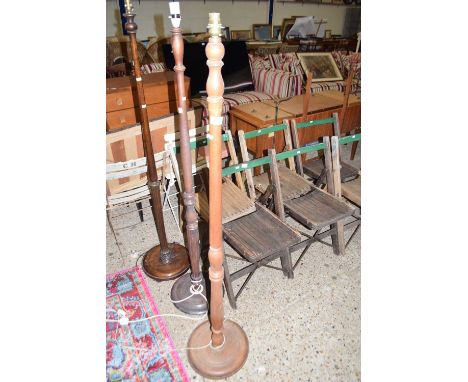 DARK WOOD STANDARD LAMP