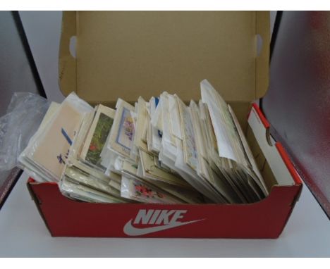 Large quantity of vintage greeting cards with envelopes circa 1920's/30's