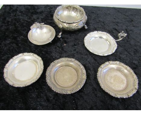 Silver trinket dishes 5 hallmarked and one stamped approx 140gms gross weight