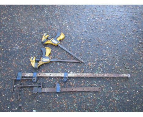 2 Sash clamps and 2 Quick Grip clamps&nbsp;