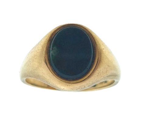 A 9ct bloodstone set lady's signet ring. Birmingham hallmark, size K, 3.7g.