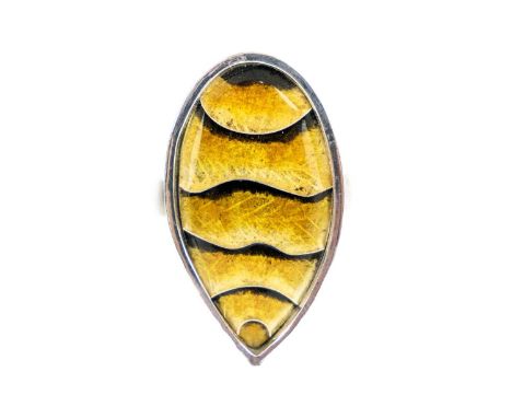 A .999 silver, cloisonne and enamel "Honey Bee" ring by Samantha Suddaby. Size N, weight 18.1g