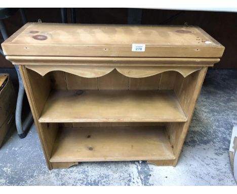 A VINTAGE PINE SHELF UNIT, 61 X 65 X 22 CM 