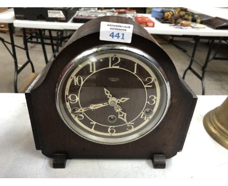 A 'SMITHS' CHIMING MANTLE CLOCK WITH SILENT SWITCH 