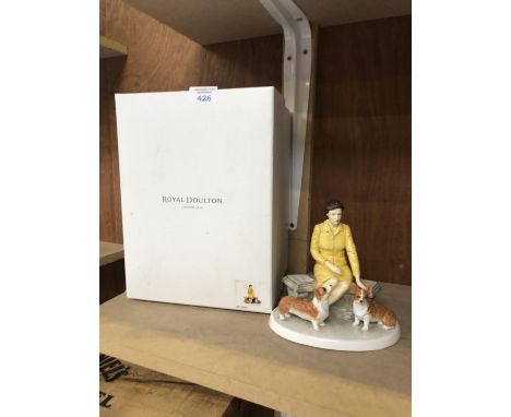 A BOXED LIMITED EDITION 'ROYAL DOULTON' AT HOME QUEEN CERAMIC FIGURE 