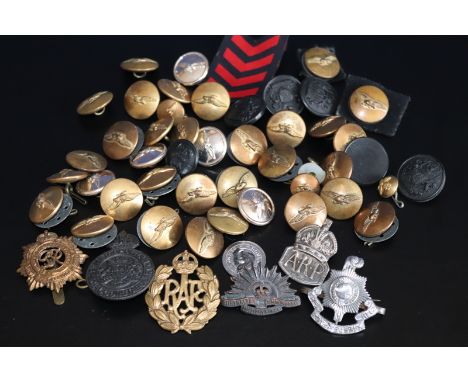Military Interest, Collection Of Assorted Buttons And Cap Badges To Include RAF, ARP, Royal Army Service Corps, Australian Co