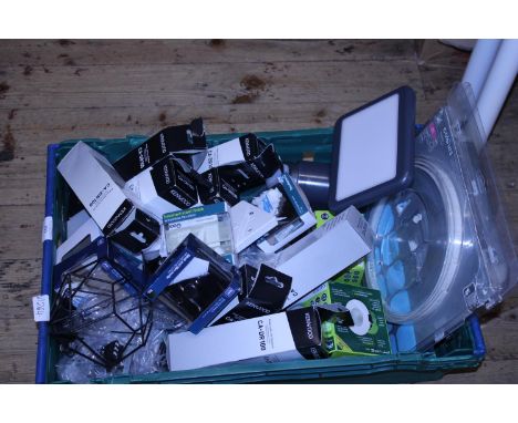 A job lot misc of lighting and electrical items. Mostly boxed/new 
