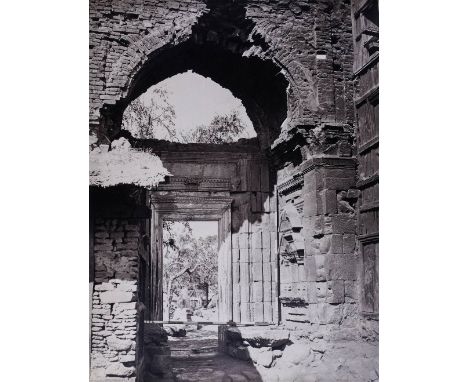 Cole (Henry Hardy). Illustrations of Ancient Buildings in Kashmir. Prepared under the Authority of the Secretary of State for