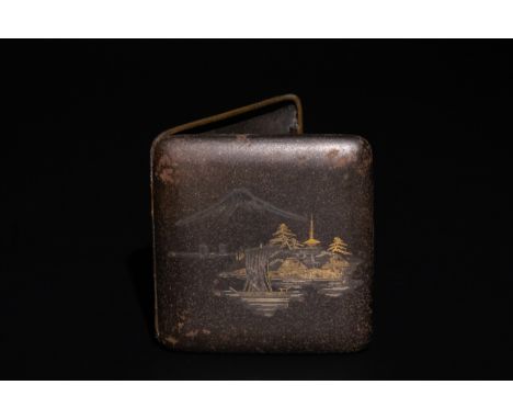 **NO RESERVE**A Japanese Gold and Silver-Inlaid Cigarette Case.A Japanese cigarette case, featuring a darkened patina with de
