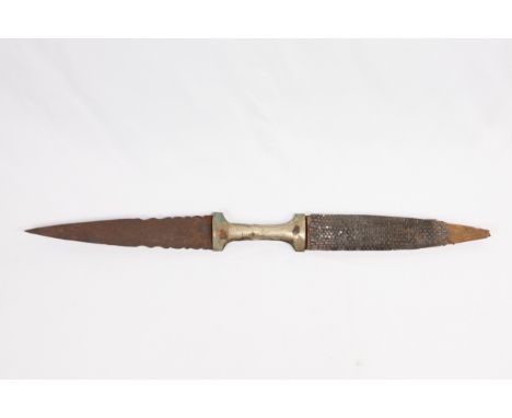 **NO RESERVE**An Indo-Persian Double-Edged Serrated Dagger with Sheath.An Indo-Persian double-edged dagger featuring a heavil