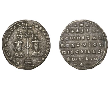 Basil II (976-1025), with Constantine VIII, MiliaresiIion, Constantinople, 977-989, busts of Basil and Constantine flanking c