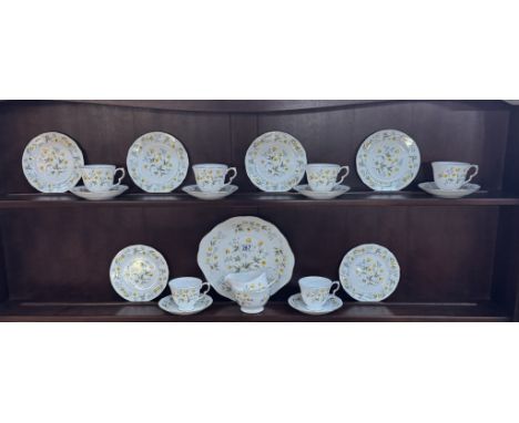 A 21 piece Colclough tea setAll pieces look in good condition.