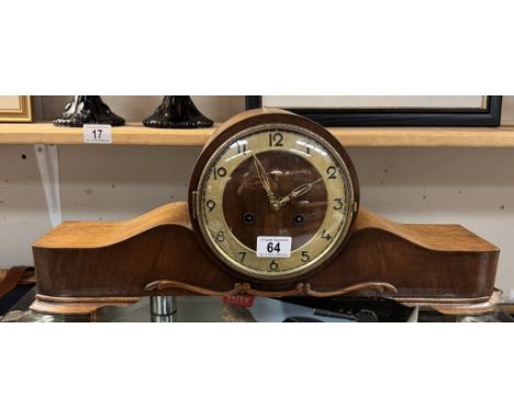 A 1930s oak mantle clock Pendulum with clock