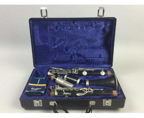 BUFFET CLARINET,in fitted case