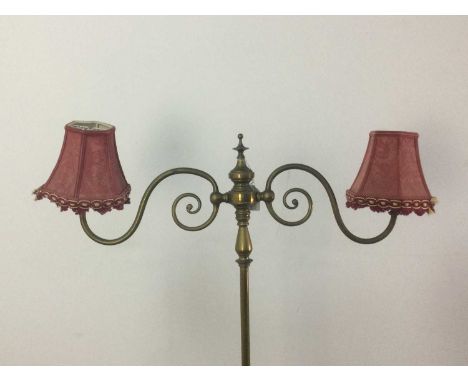 BRASS FLOOR LAMP,with two pink shades