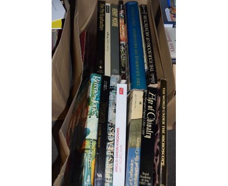 Boxed quantity of various hardback and other reference books including architectural, historical etc