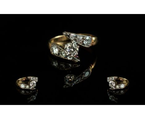 Antique Period - Attractive 18ct Gold Diamond Set Ring. Marked 18ct to Interior of Ring. c.1920. The Round Brilliant Cut Diam