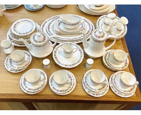 Royal Albert 'Belinda' Tea/Dinner Service to include, teapot, coffee pot, milk jug, cruet set, 6 saucers, 6 tea cups, 6 mugs,