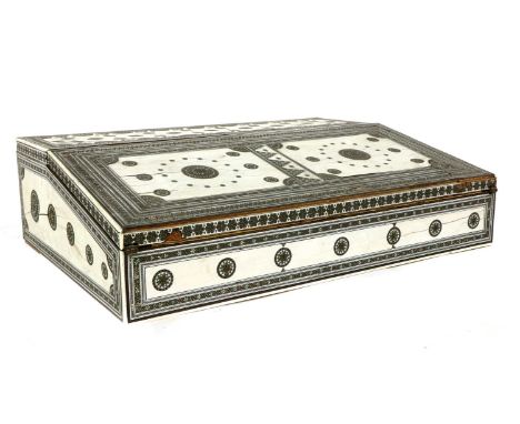 AN ANGLO-INDIAN WRITING SLOPE,mid-19th century, India, sandalwood veneered with ivory and sadeli mosaic, internally lined wit