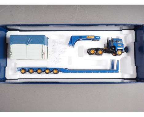 A Corgi Diecast model limited edition Scammell Crusader, King Trailer and Load, 2043/2700, in box 