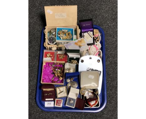 A tray of costume jewellery - brooches, gold plated bangle, rings, earrings etc 