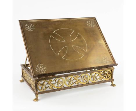 A lectern, bronze in a Gothic Revival style.Circa 1900.&nbsp;Dimensions when fully open.&nbsp;Dimensions:(D:30 x W:44 x H:35 