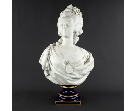 Porcelaine De Paris, a large buste of Marie Antoinette.Bisque porcelain.20th century.&nbsp;Dimensions:(D:27 x W:44 x H:77 cm)