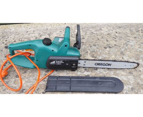 A 1750W electric chainsaw