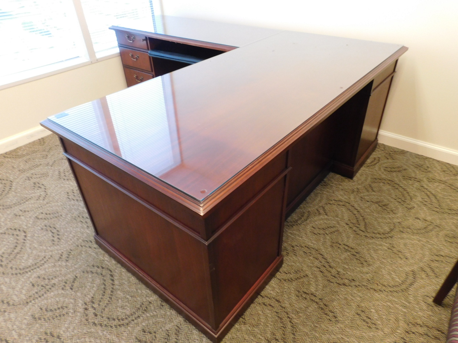 KIMBALL SENATOR SERIES 36" X 72" EXECUTIVE L DESK W/ LEFT 54" EXTENSION