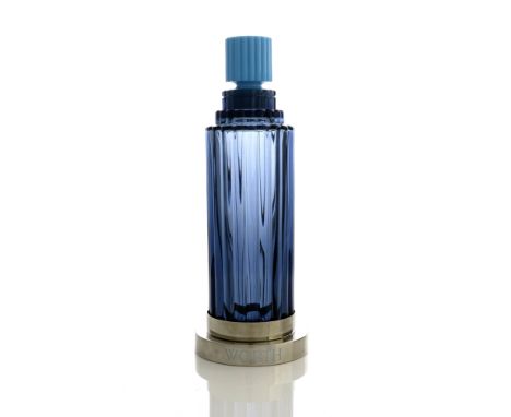 Rene Lalique for Worth, a Je Reviens 10 glass perfume display bottle, model Worth Perfume 33, designed circa 1933 and 1952, o