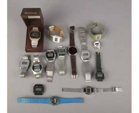 A tray of assorted digital wristwatches to include Casio, Saxon, Raymar, Beltime, etc.
