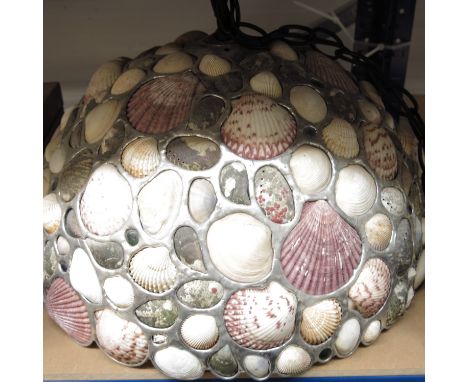 A shell pendant light shade
