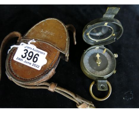 A WWI Verners Pattern field compass, dated 1916, in leather case